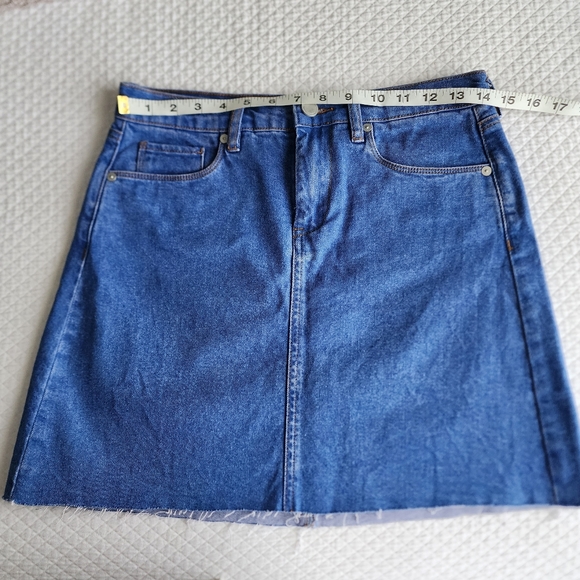 BLANKNYC High wasted,never worn mini skirt. Intense sky blue. 100% soft cotton. - Picture 7 of 10